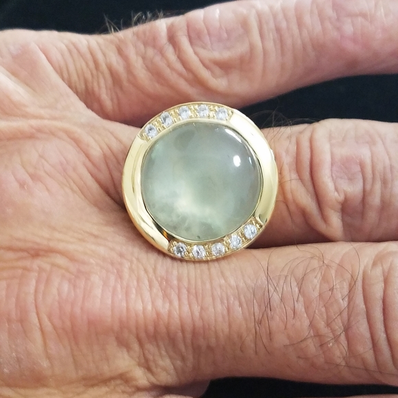 Marley Simon Prehnite with Accents - Picture 4 of 6